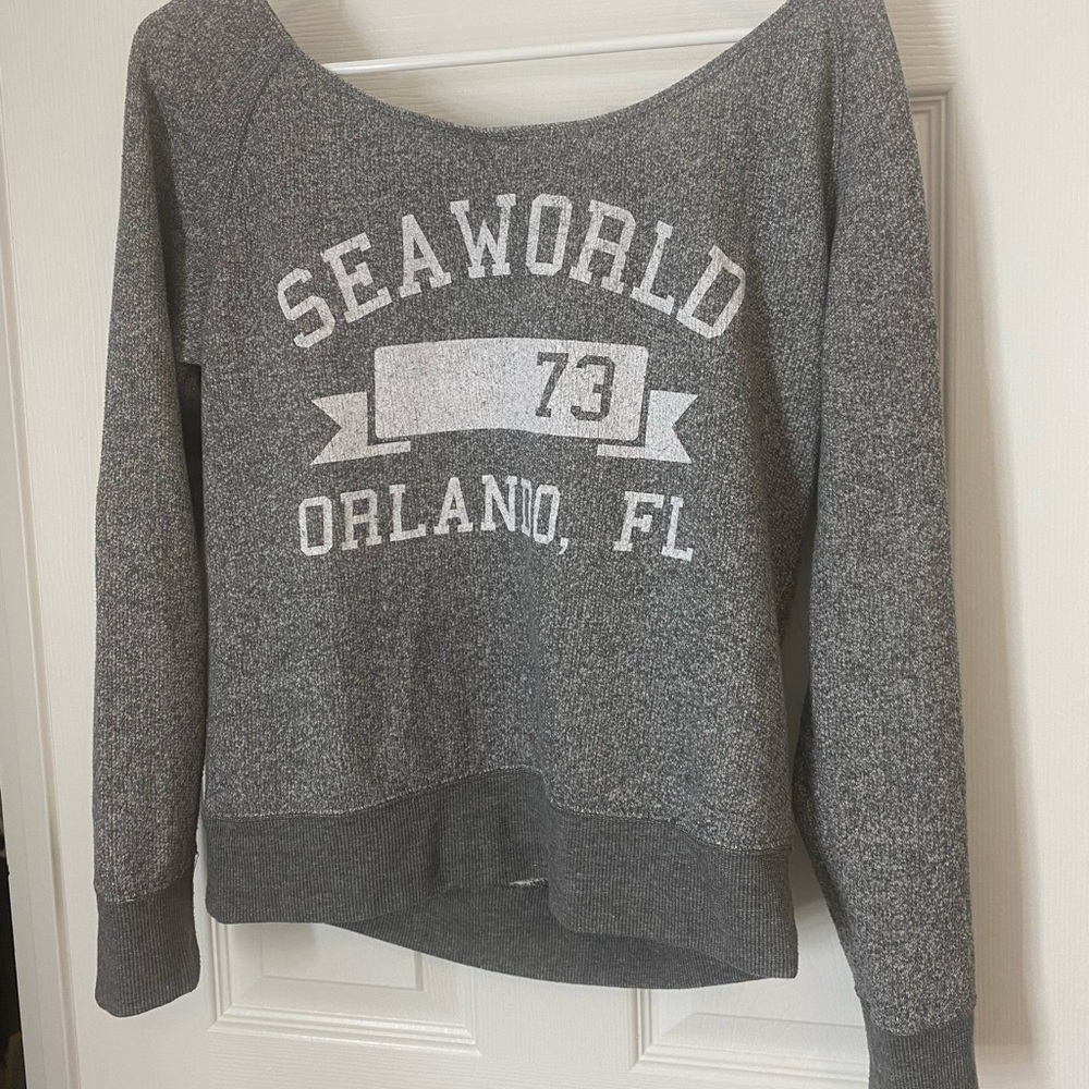 Vintage Gray Sea world off the shoulder sweater. Size medium.